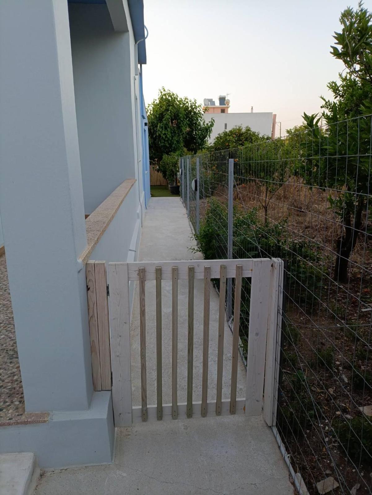 M & M House Βίλα Αγιά Εξωτερικό φωτογραφία